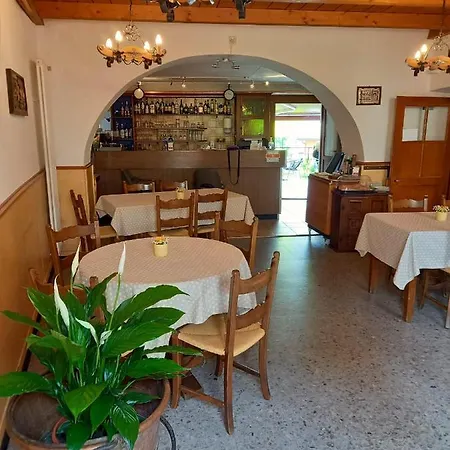 Pensione Novaggio Hotel